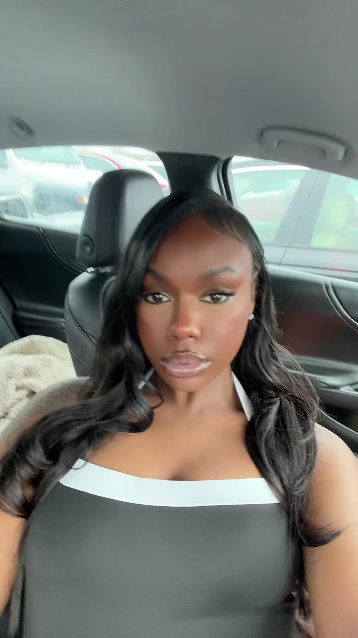 @LiyahColeman