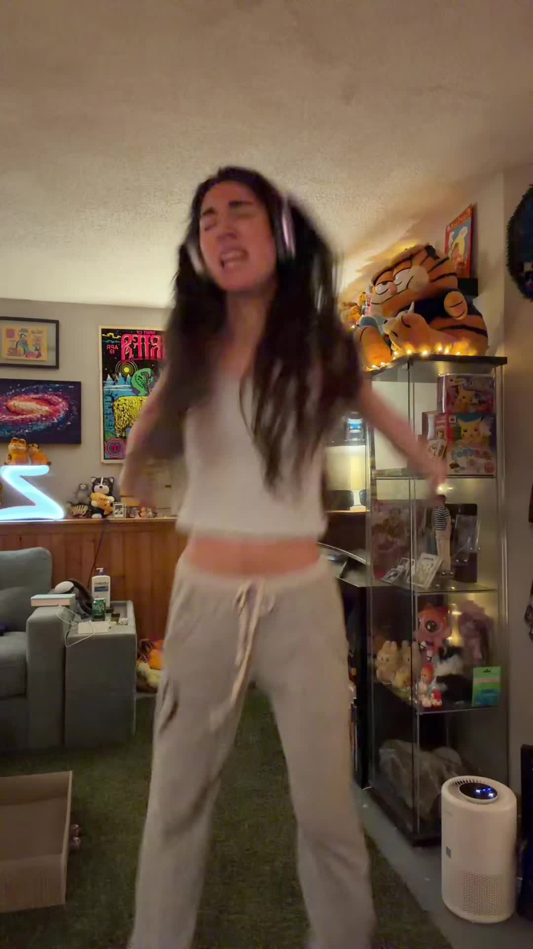 @MARIA