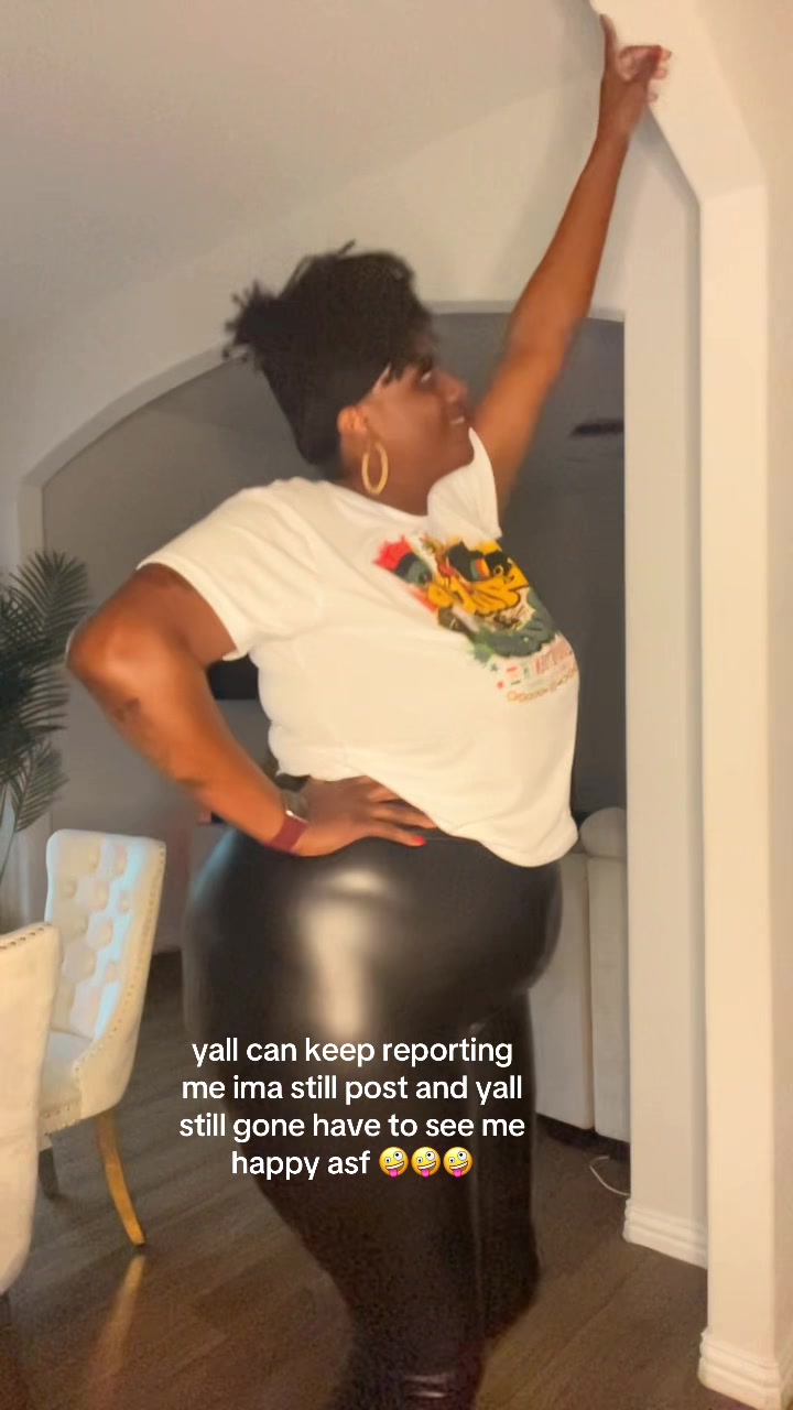 @LeeLee