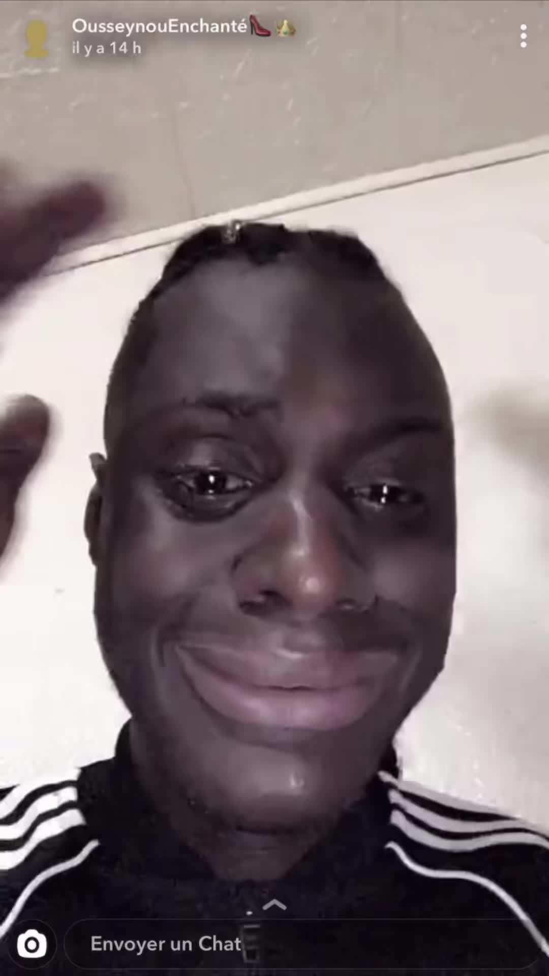 @Volt4