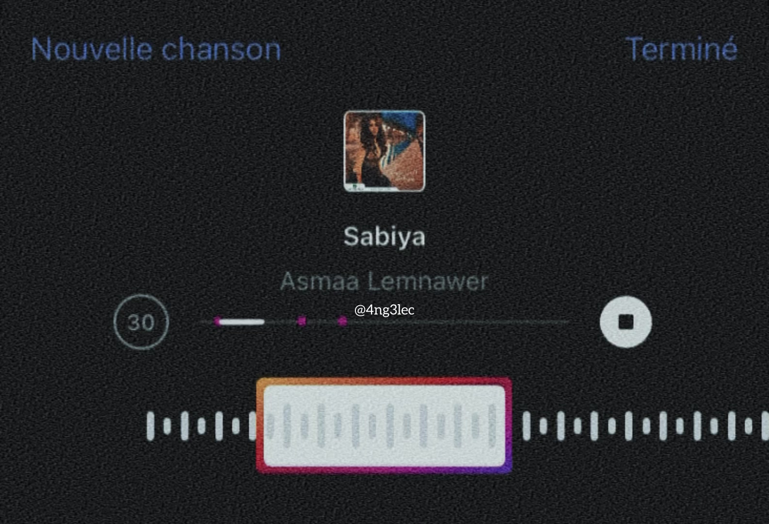 @🎧