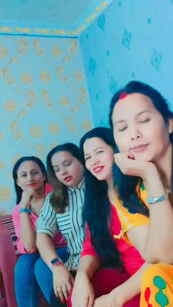 @janu