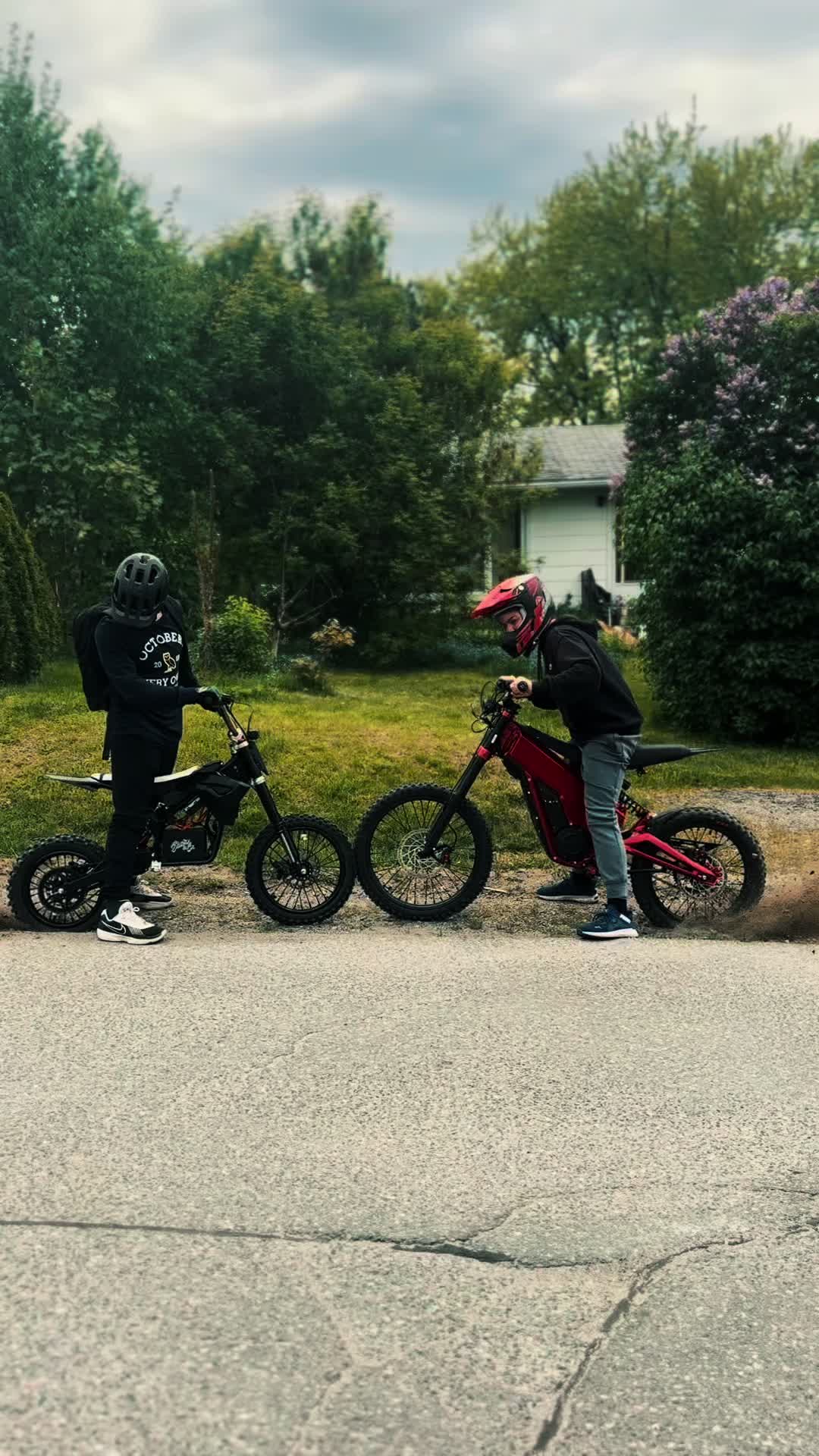 @BikeBros