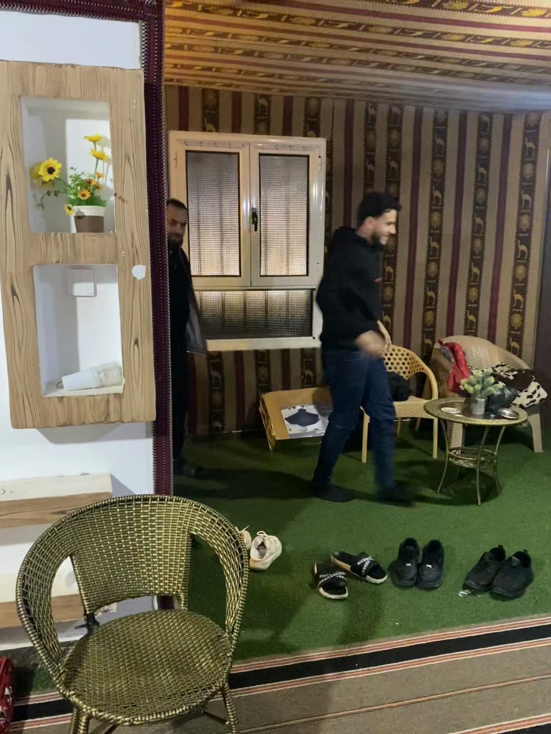 @حمادي الحاسي الحاسي