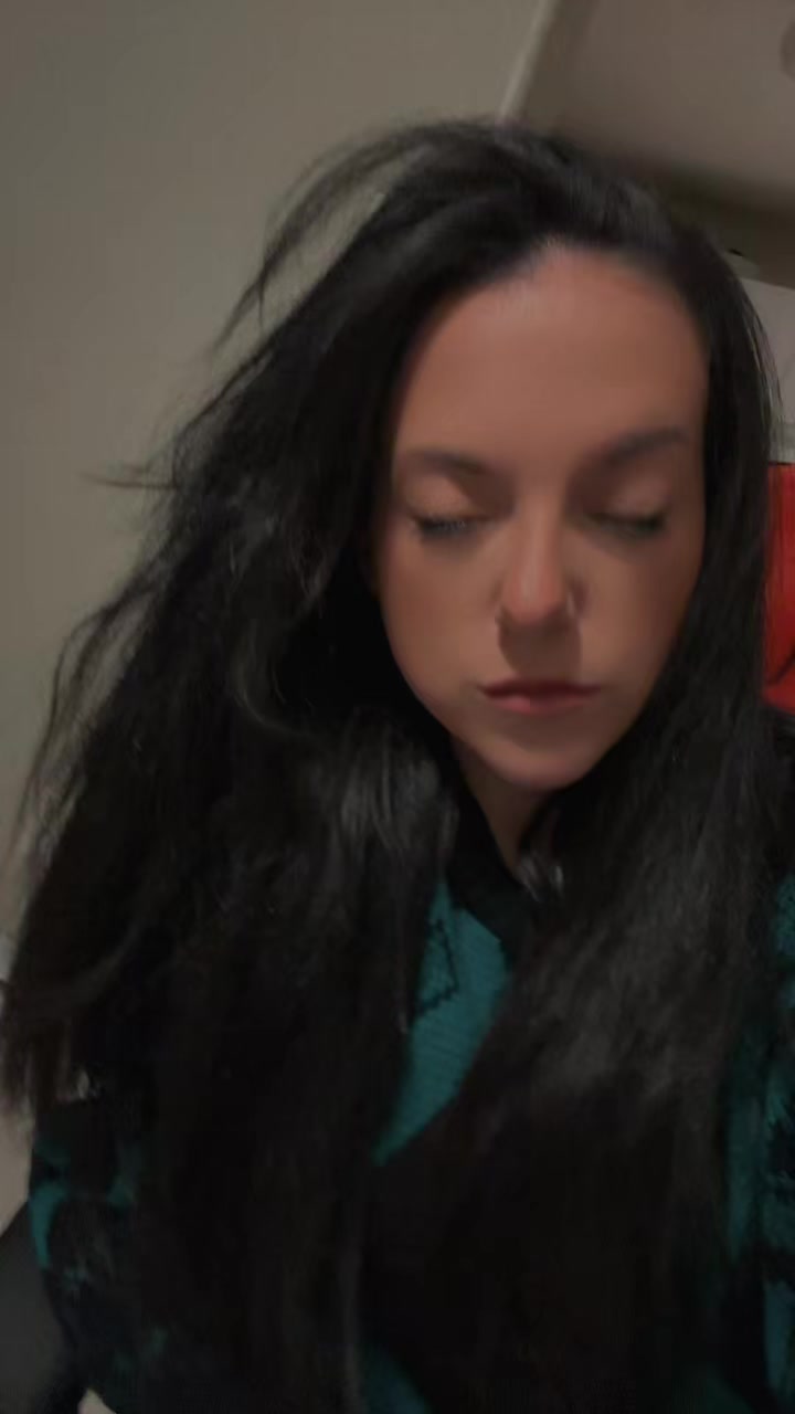 @Beeeonka🇨🇦