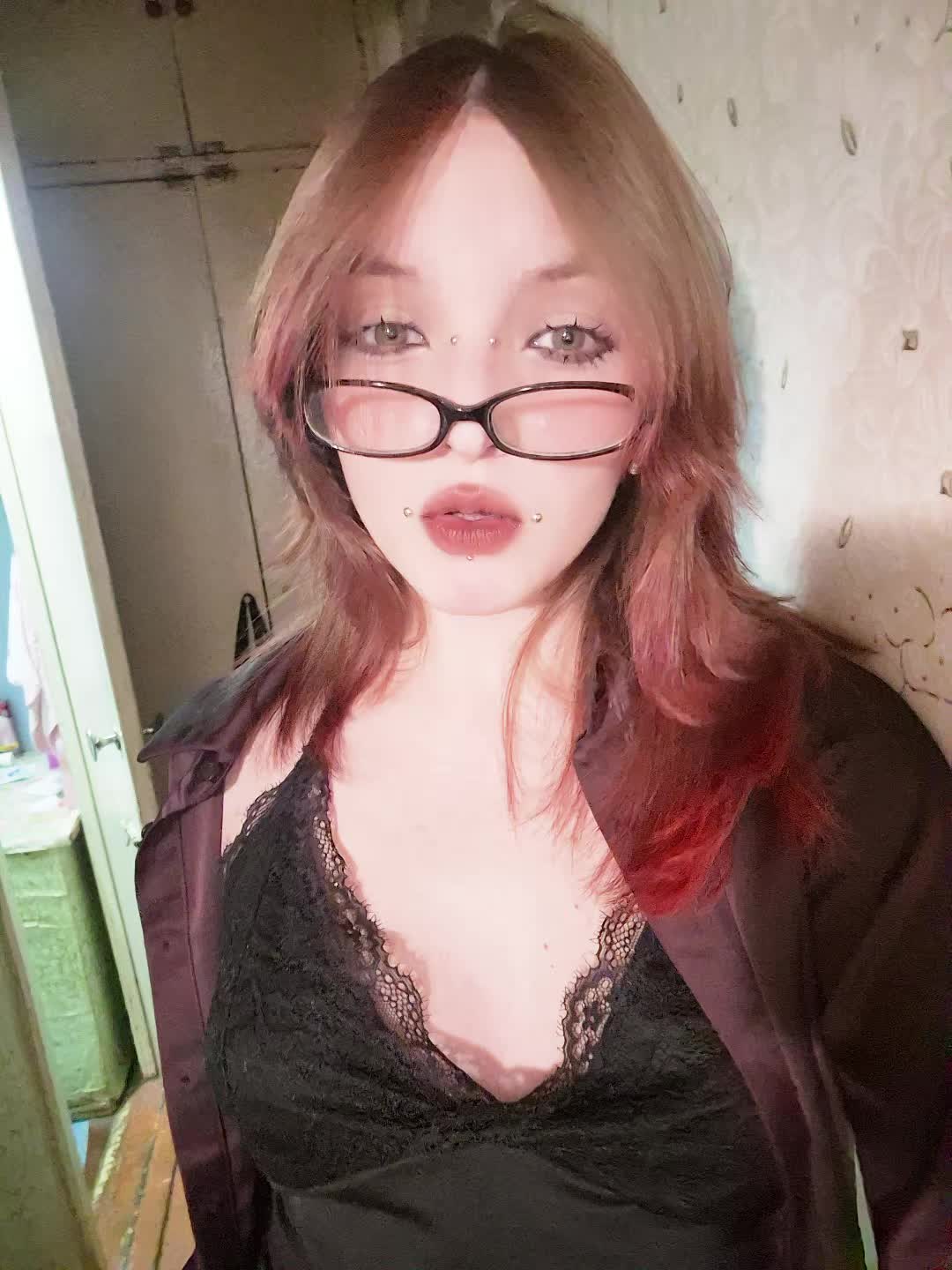 @алеся