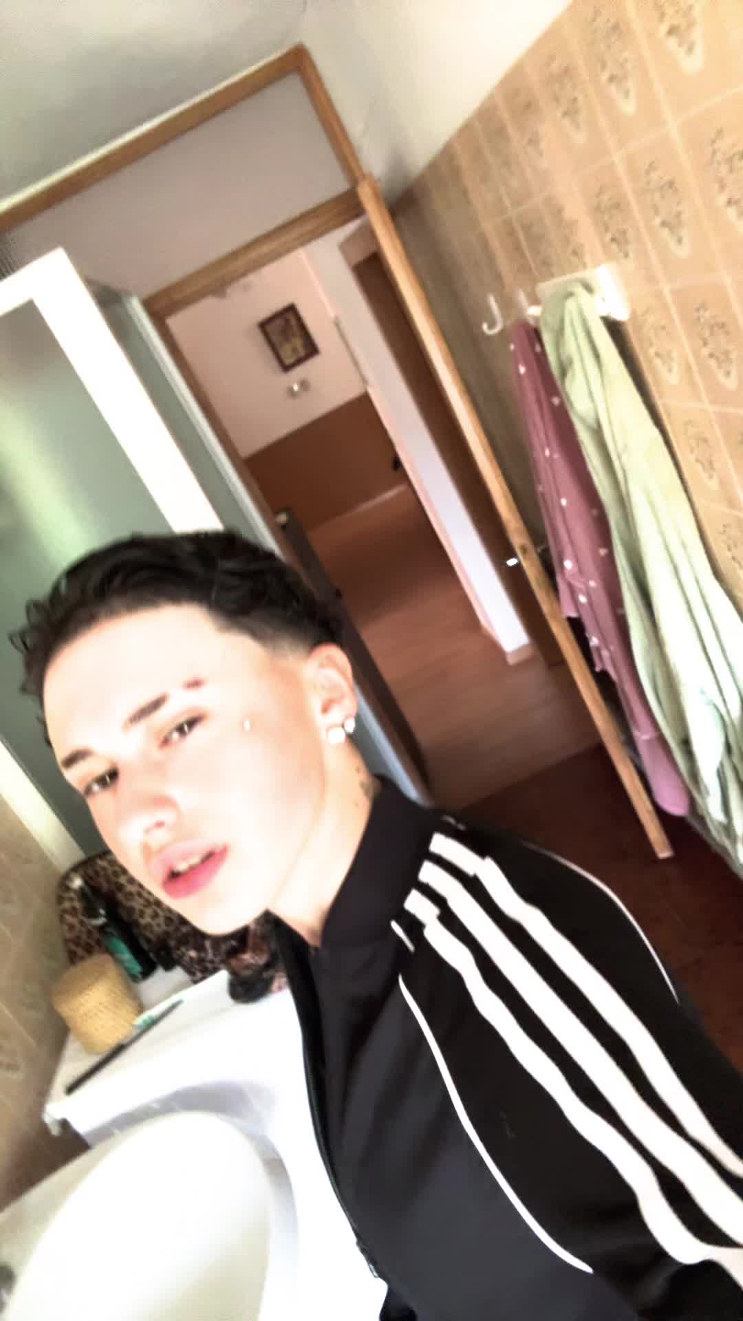 @๐๐