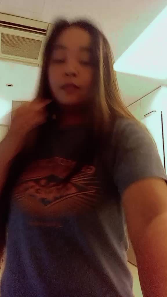 @{○_○}€mm♡{○_○}
