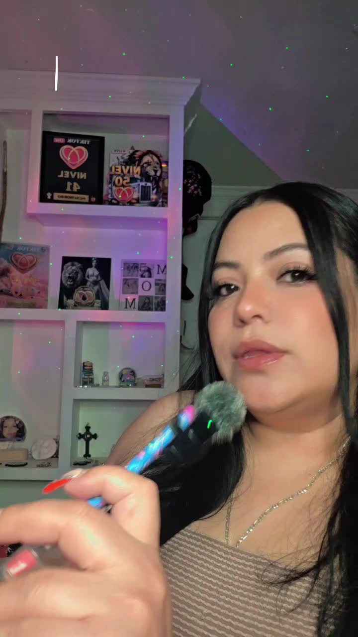 @🍎Brenda H.