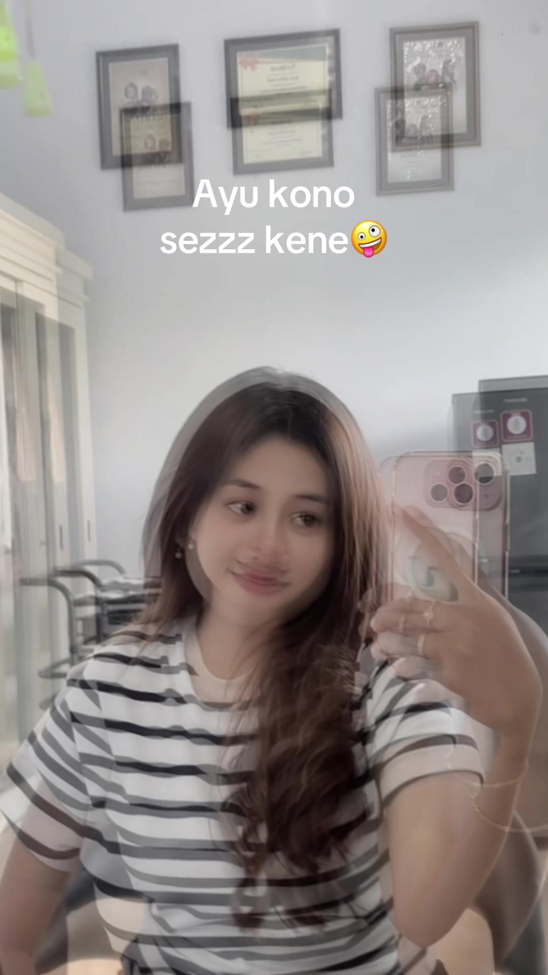 @Noviindrr