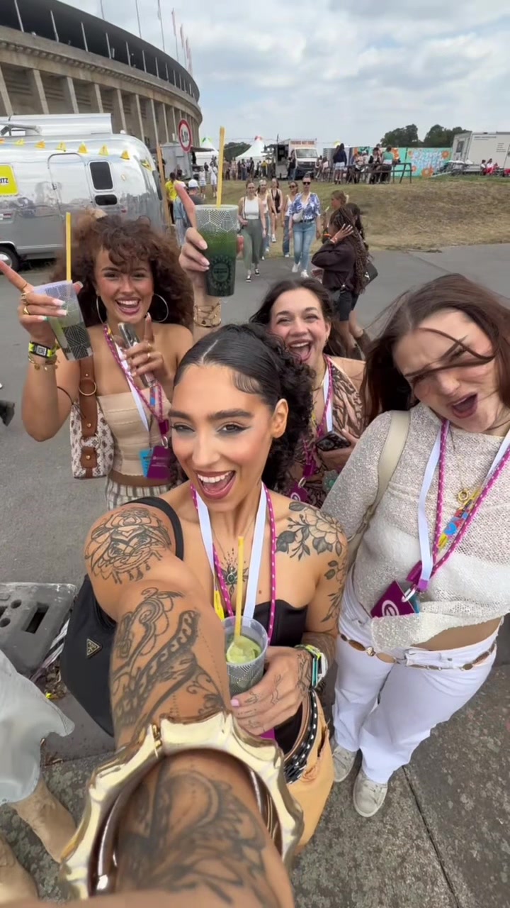 @aleynalolani