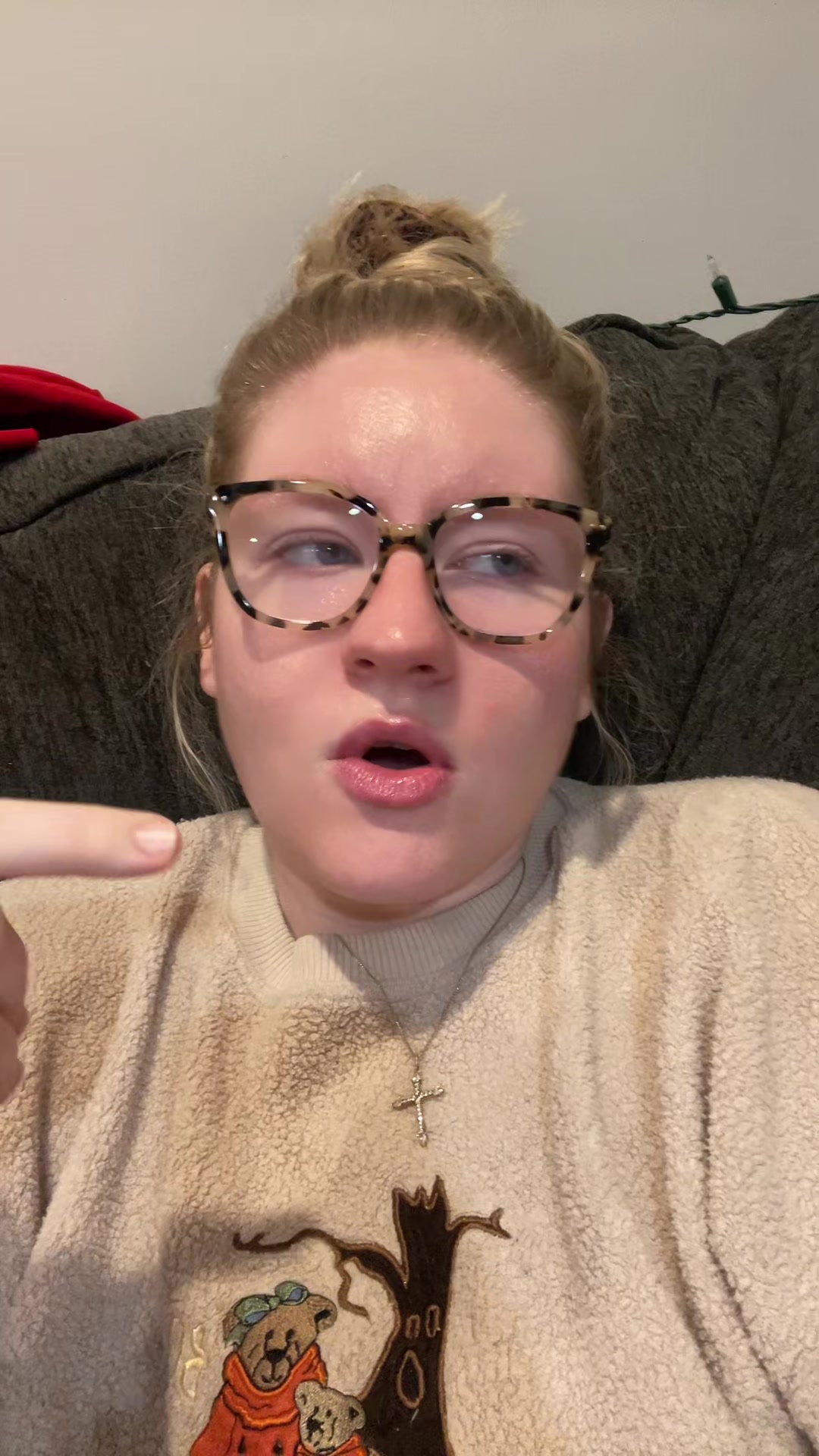 @ALLI 🩵