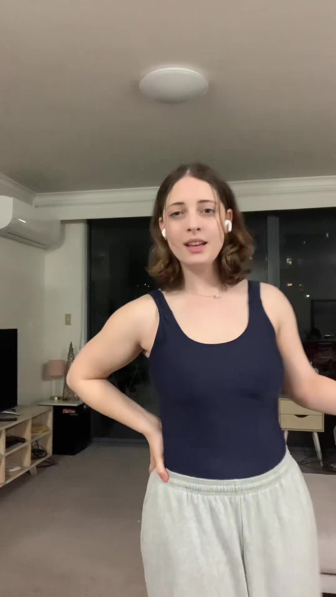 @annahereandthere
