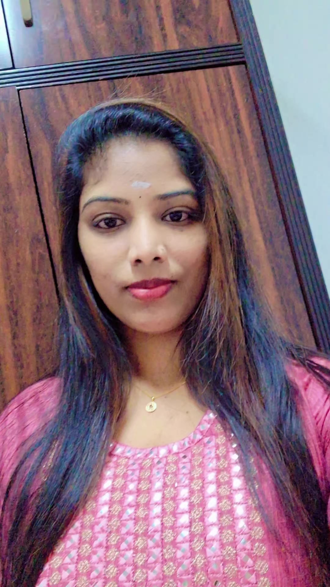 @Mano Chitra