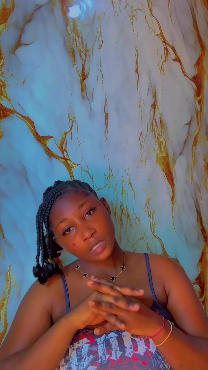 @🎀Dat gal &Auml;řķ&oslash;ş&uuml;&auml;ħ 🎀🛍️