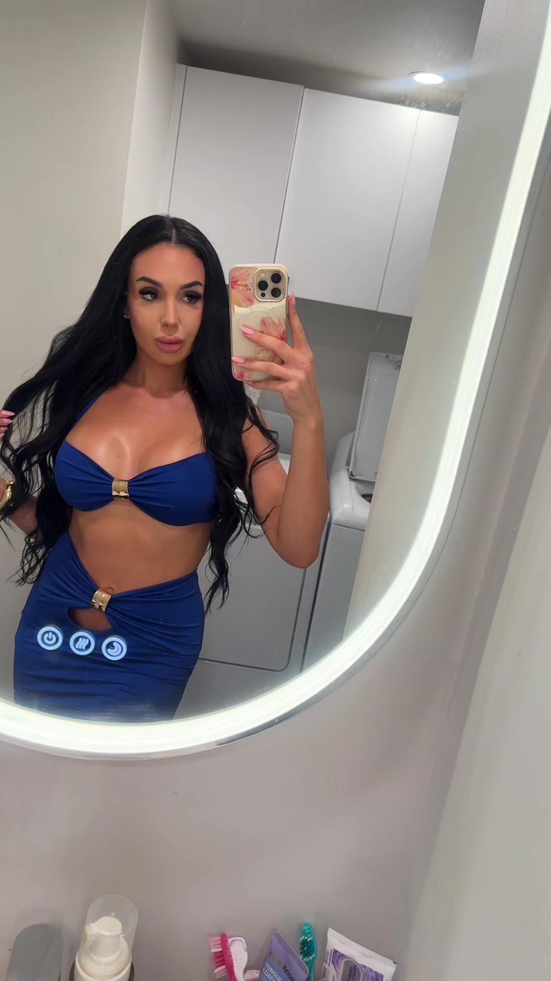 @Malika Lambert