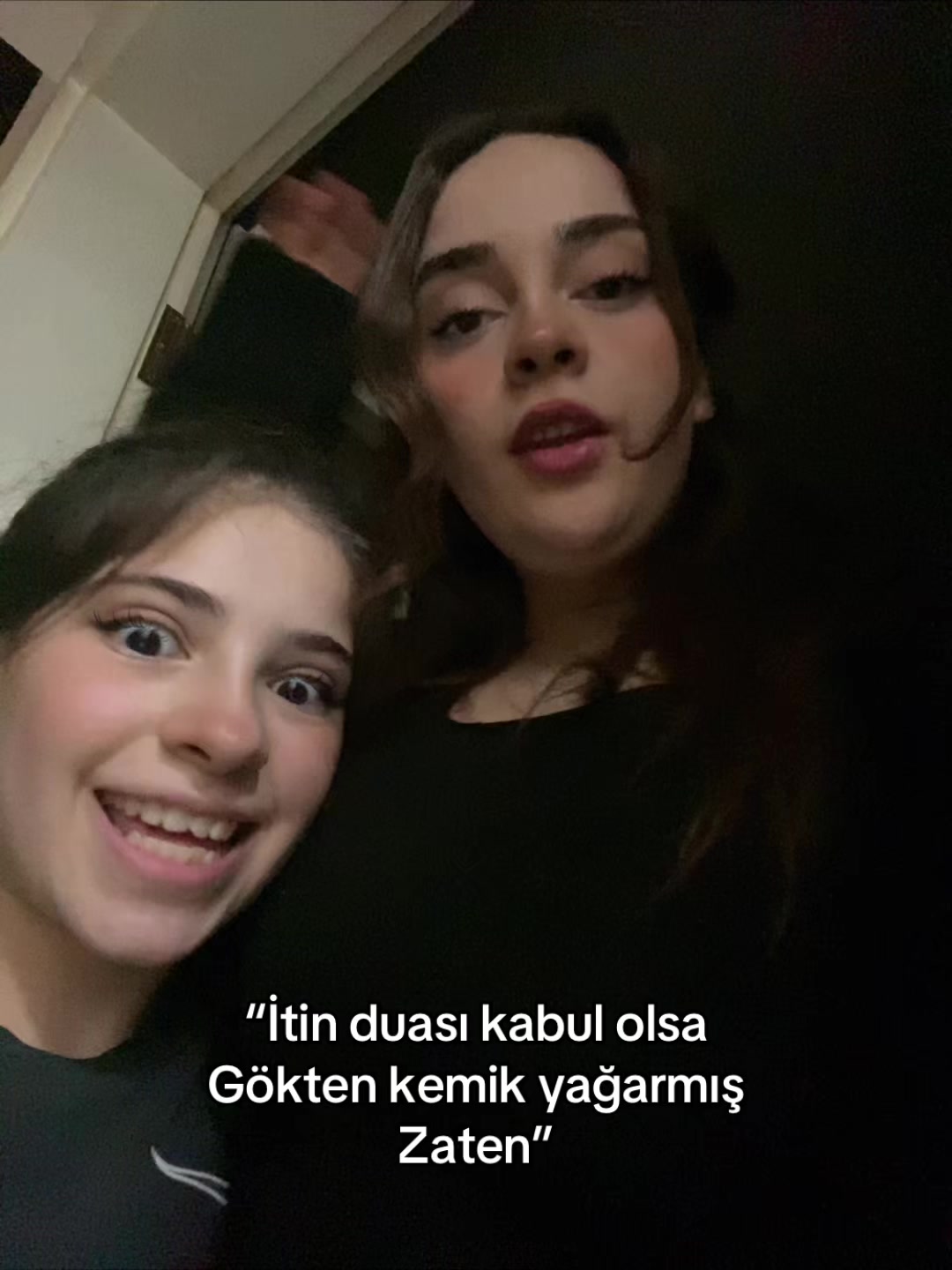 @b&uuml;şş