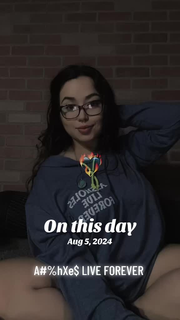 @AdriTheSpazz