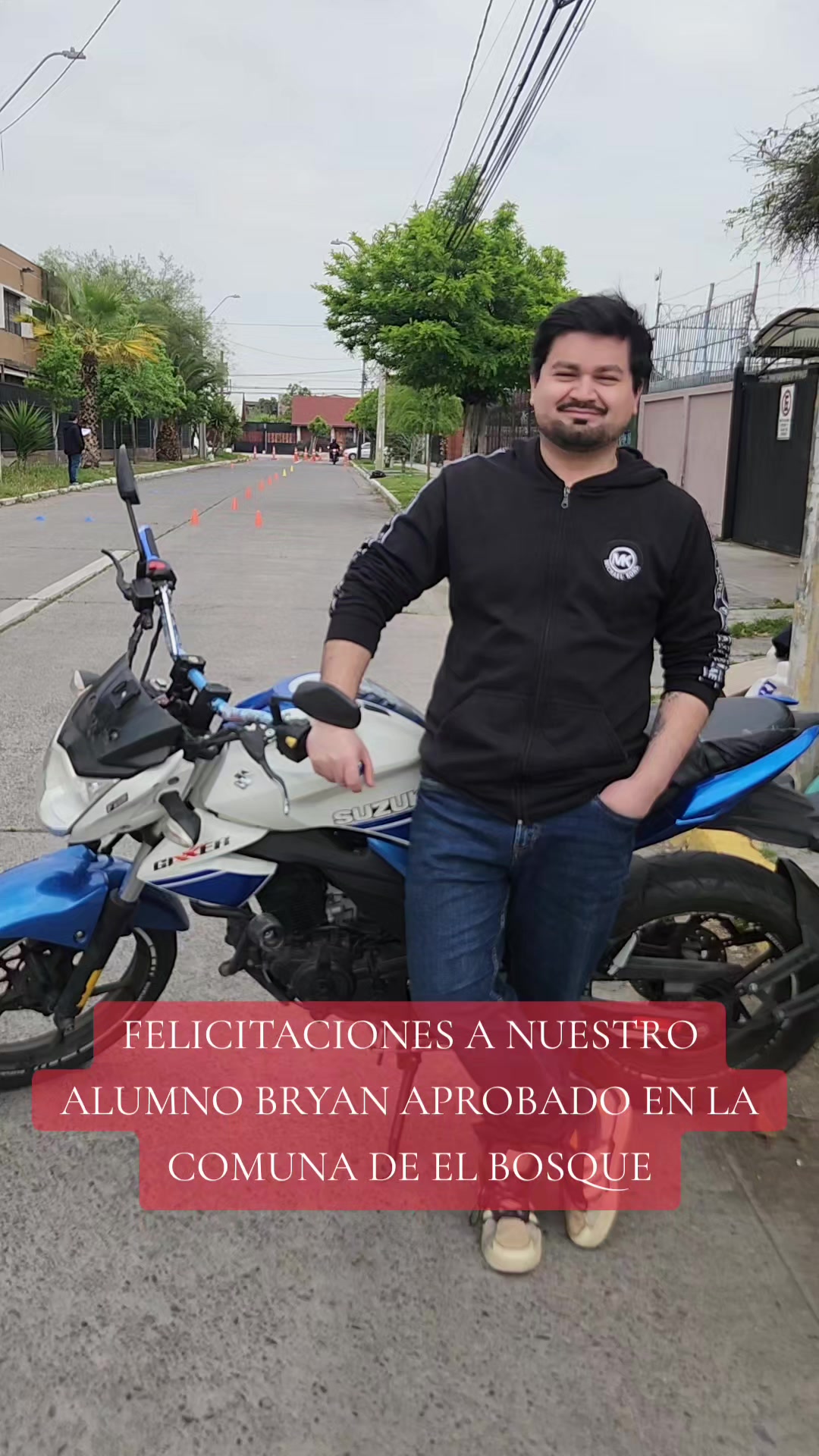 @CLASESDEMOTO.GIXXERMANIA