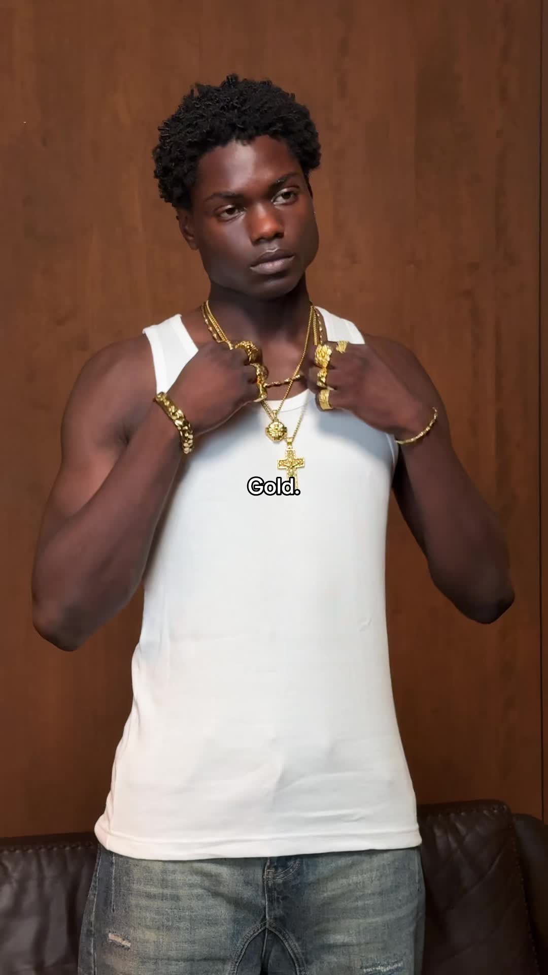 @Elaré