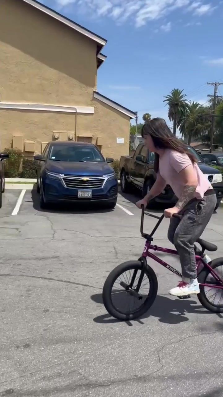 @BMX