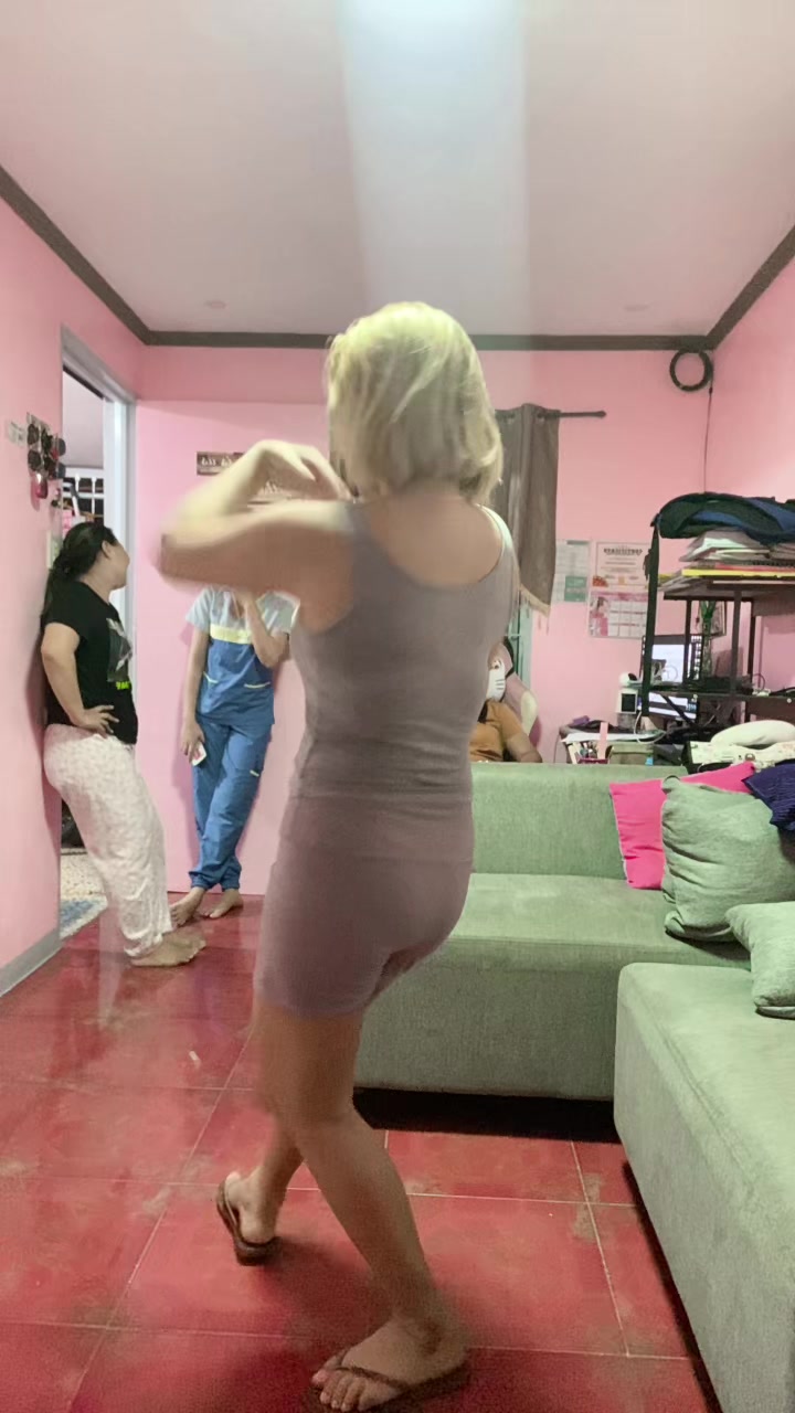 @midwifechai