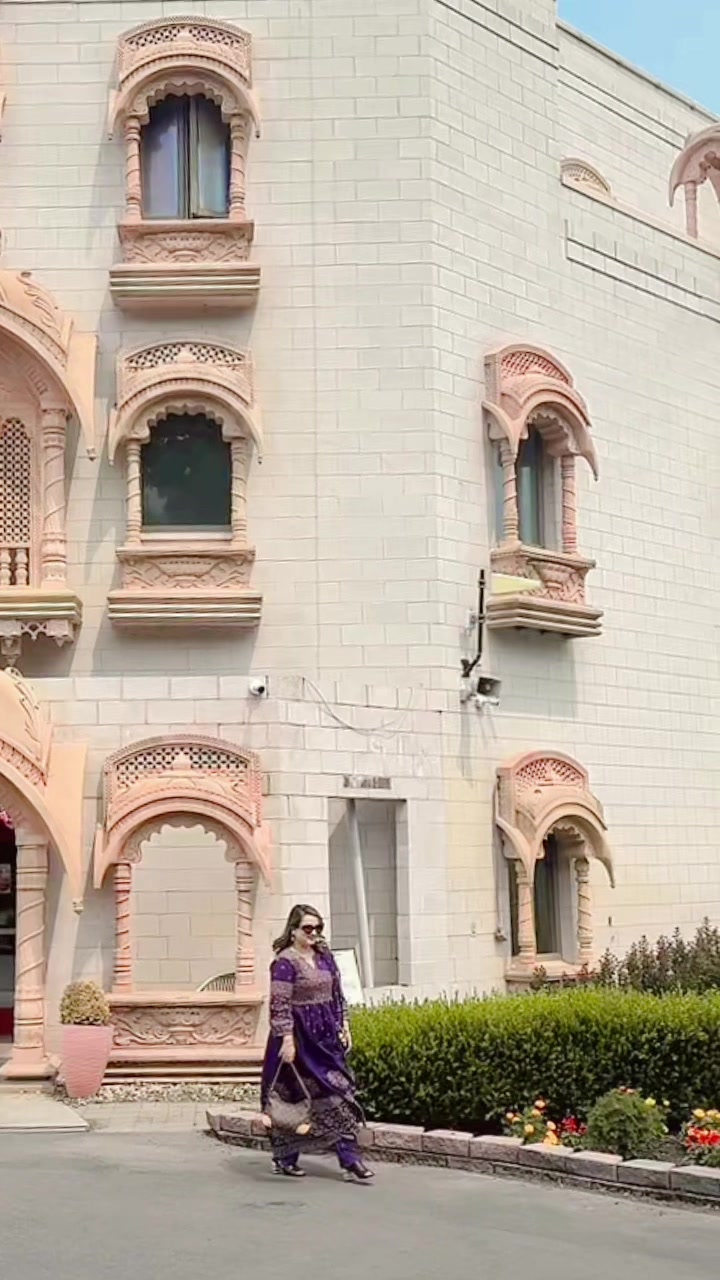 @SANDHYA 🇳🇵🕉️