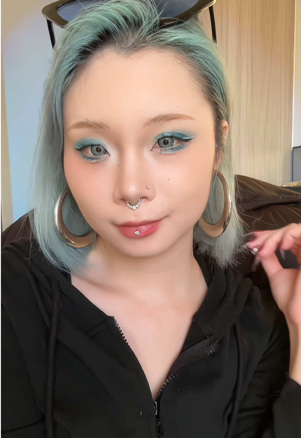 @A-dark 黑達克👽