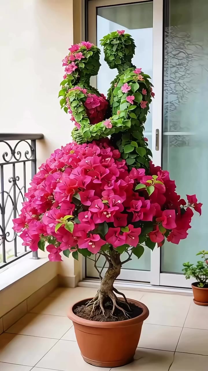 @radhika official