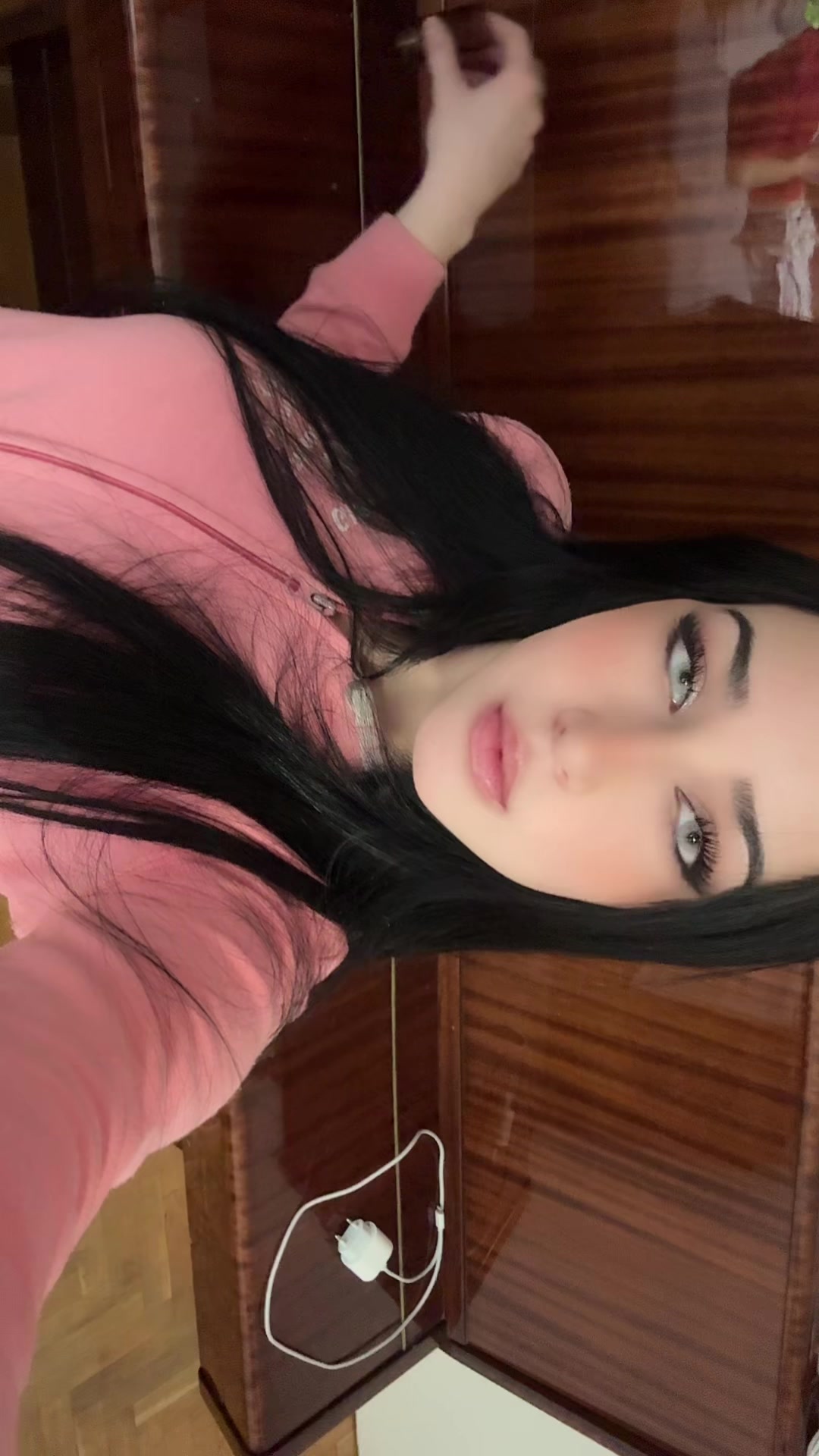 @Tina