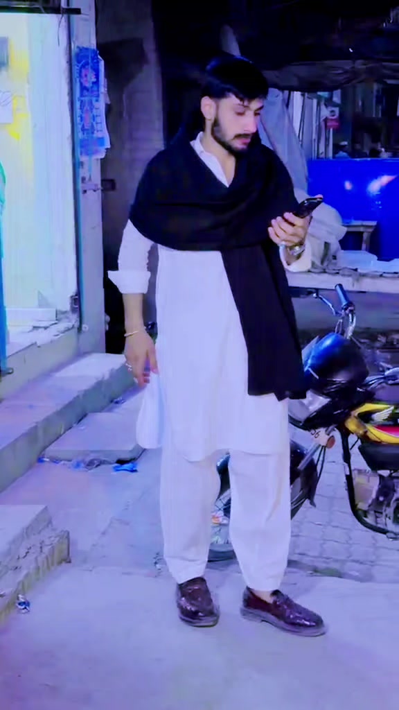 @ملک کاشف💯🦅