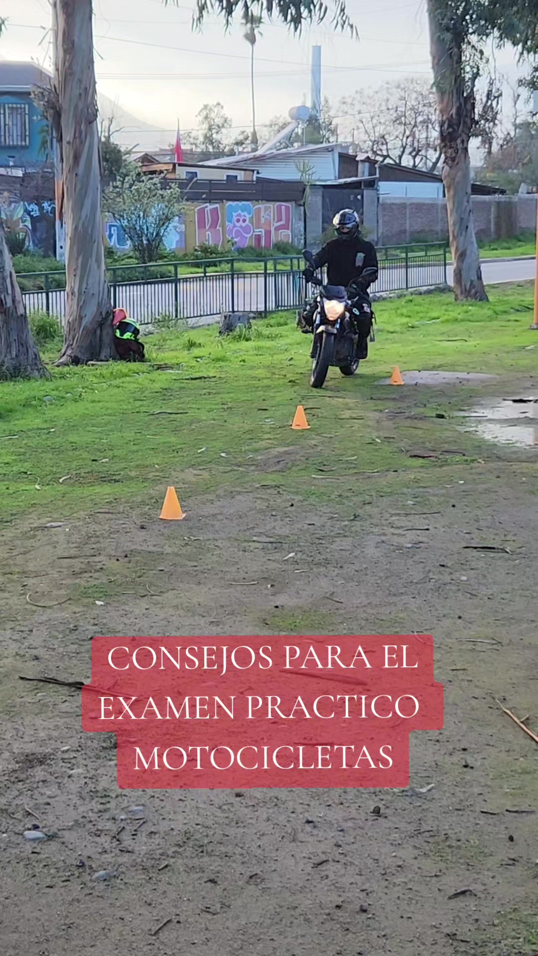 @CLASESDEMOTO.GIXXERMANIA