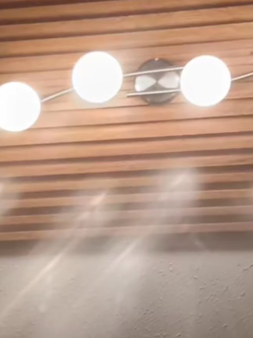@V6Y