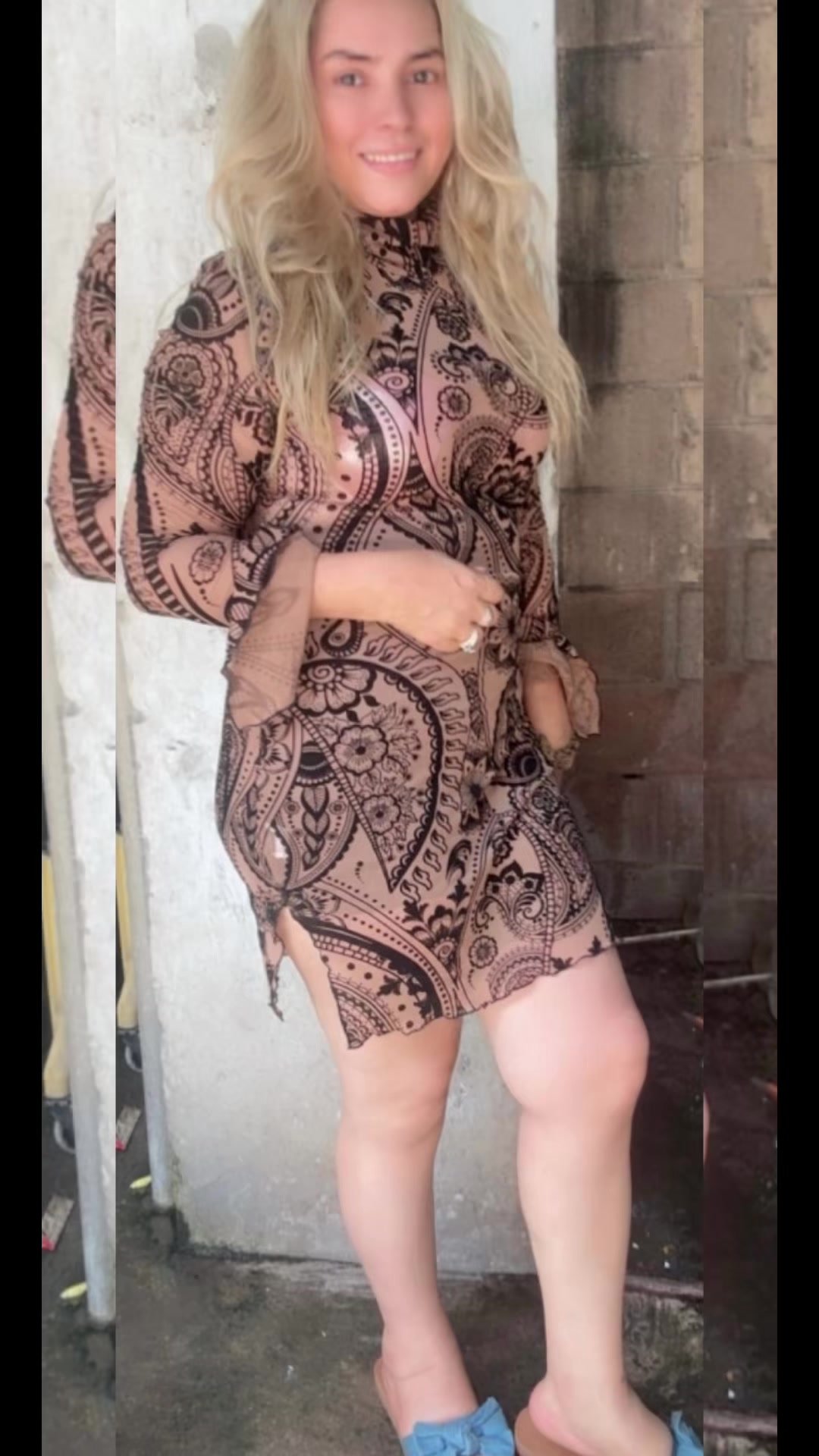 @_melanieamaya_