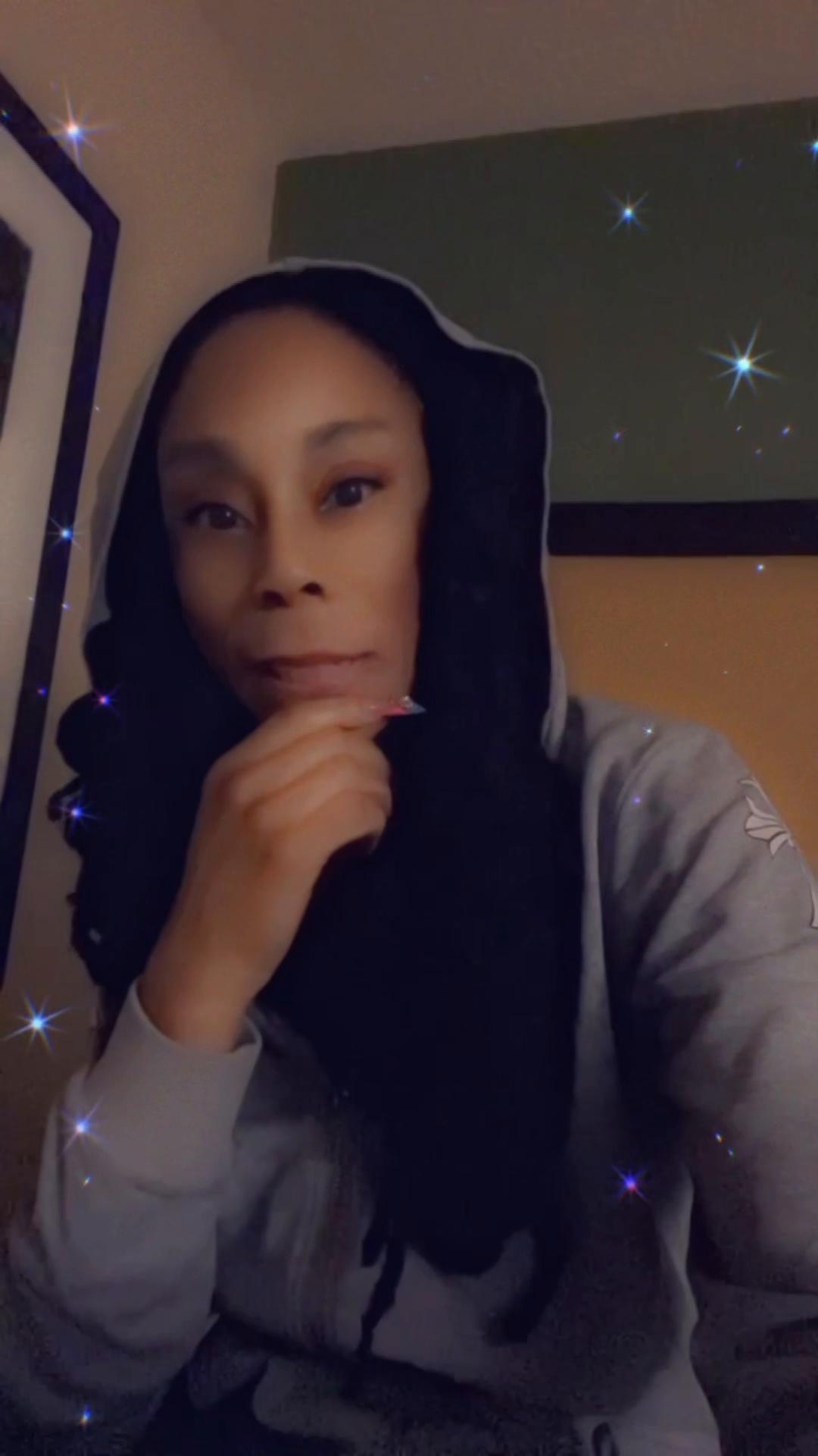 @EmpressYvette