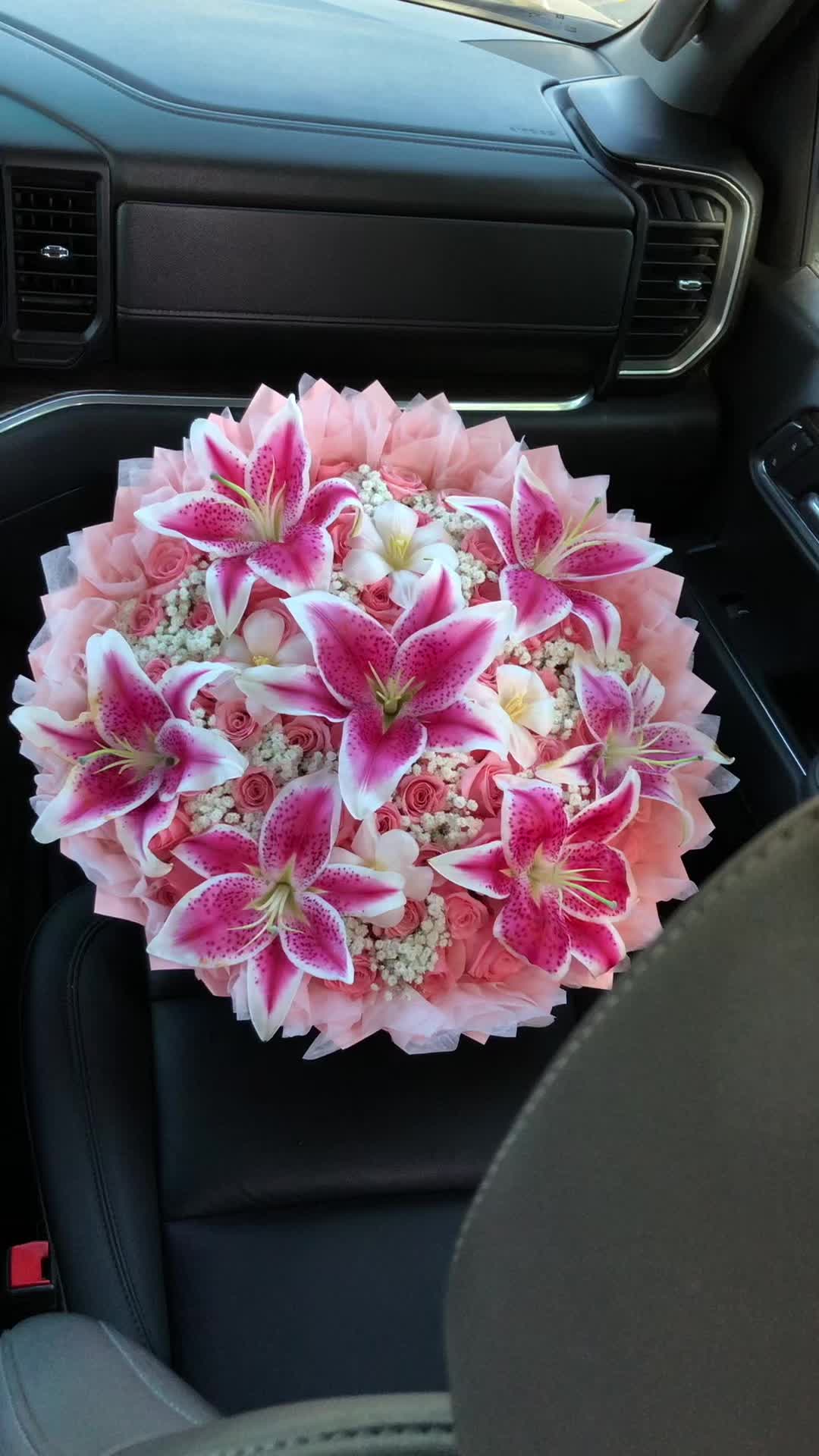 @The.FlowerVault