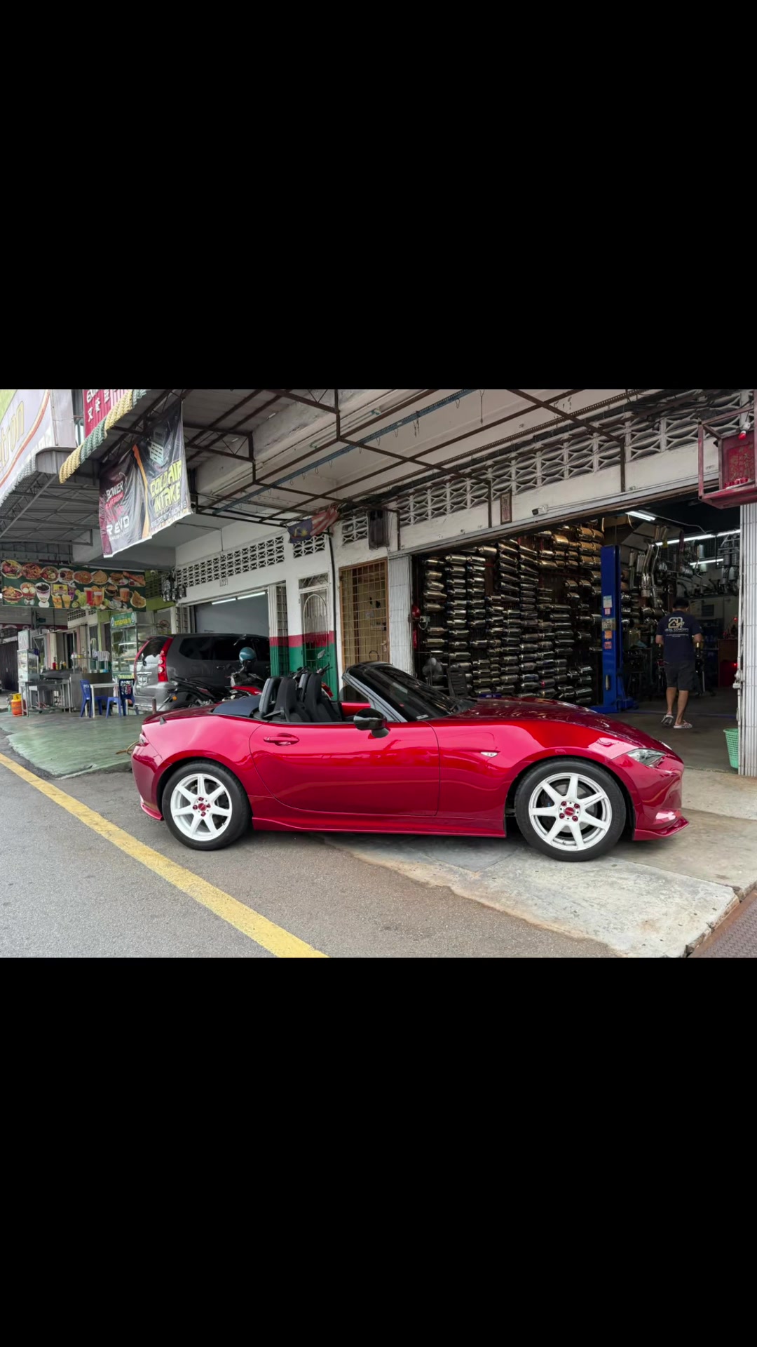 @Boonboon  Lim
