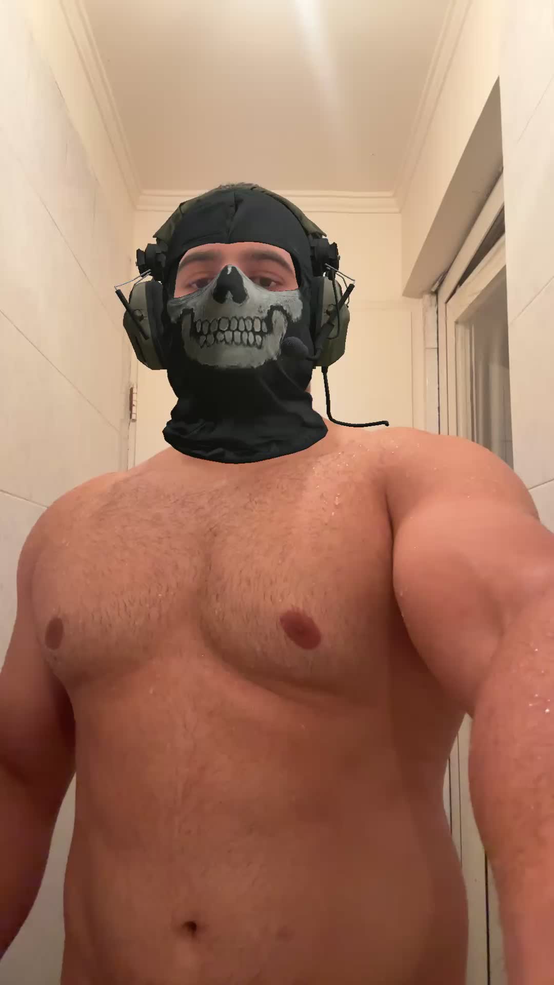 @moongod