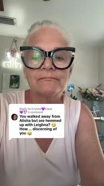 @Leighna Queen of Trolls