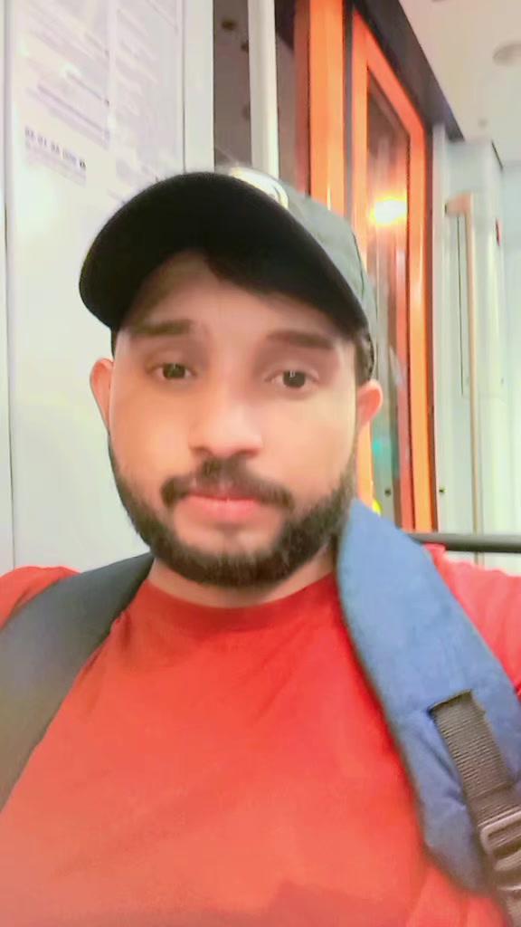 @Malik 722🇵🇰♥️🇪🇸