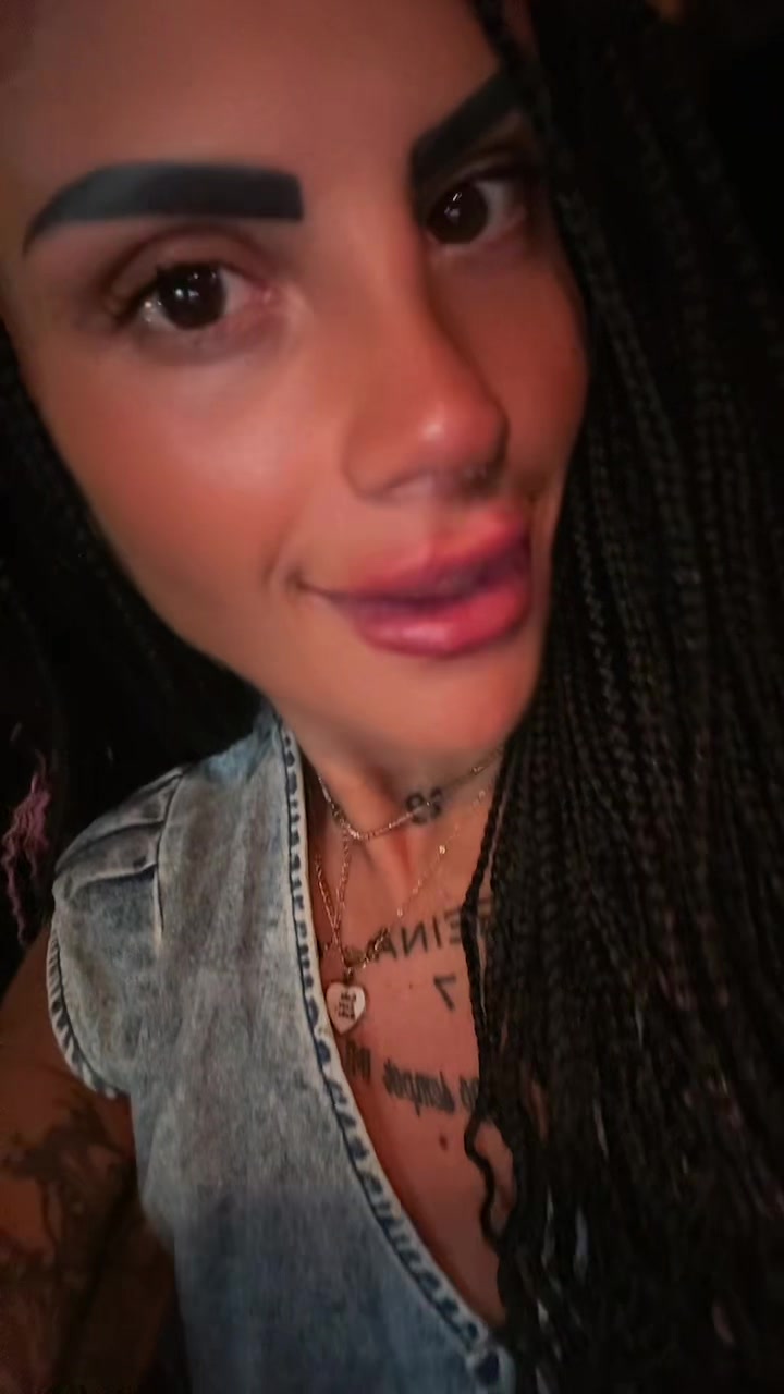 @REINA 7