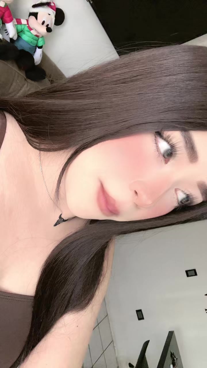 @𝓐𝓵𝔂 𝓫𝓫🥥🤍