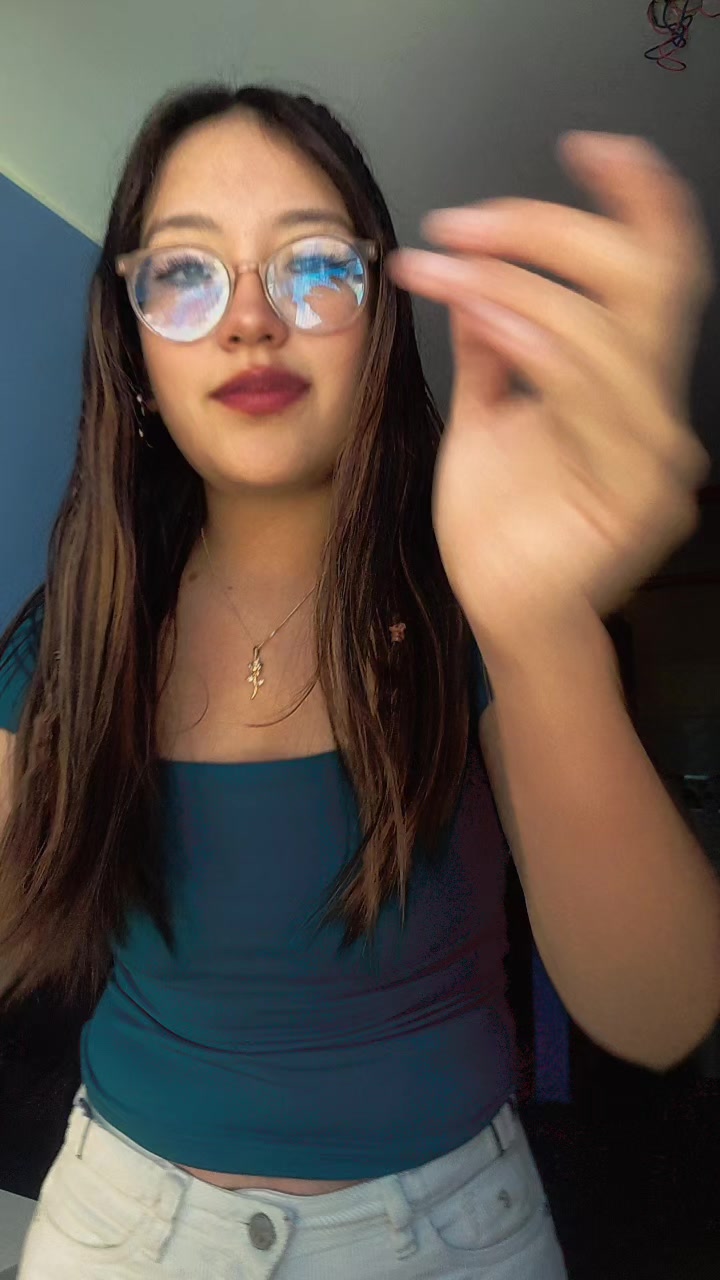 @M1L4GR0Z ♡