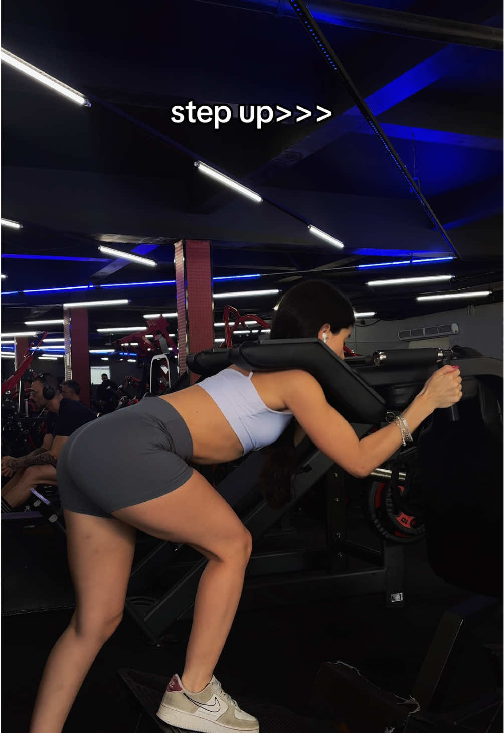 @mandynha