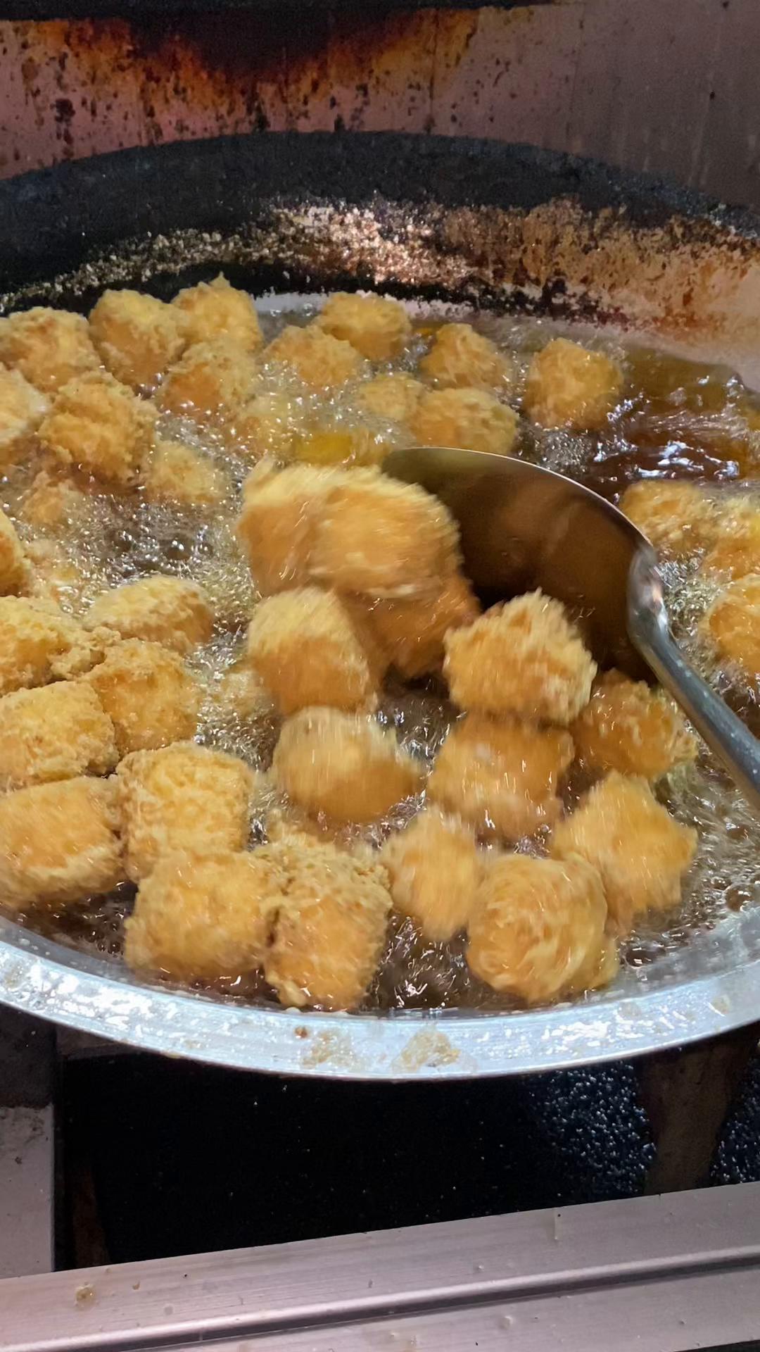 @otakotakcrispytawangsari