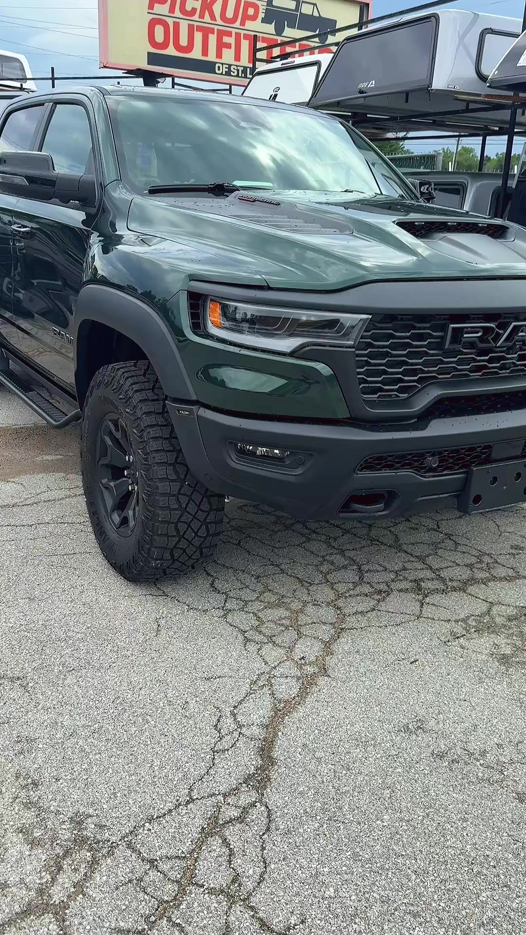 @Pickup Outfitters