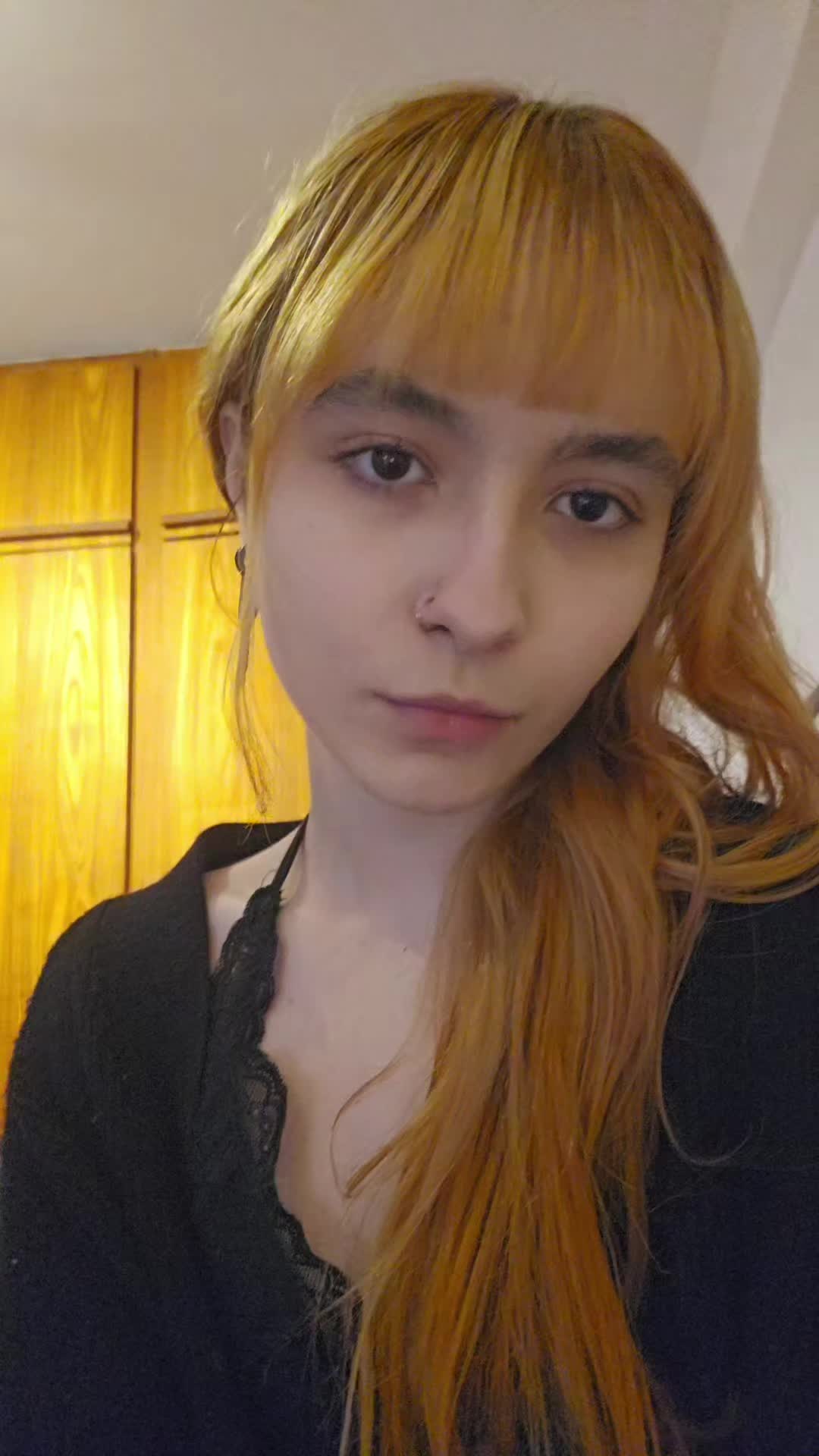 @nuzie👽🦄🦷