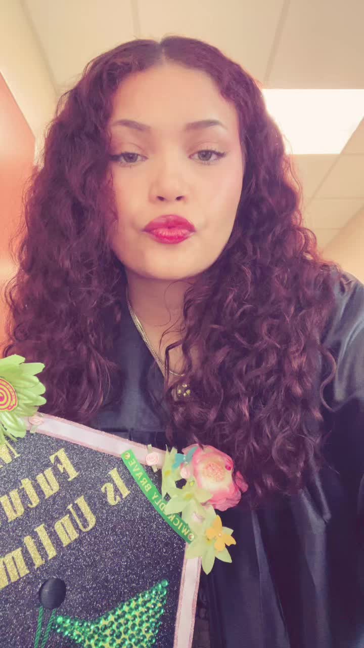 @Rainyblueskye