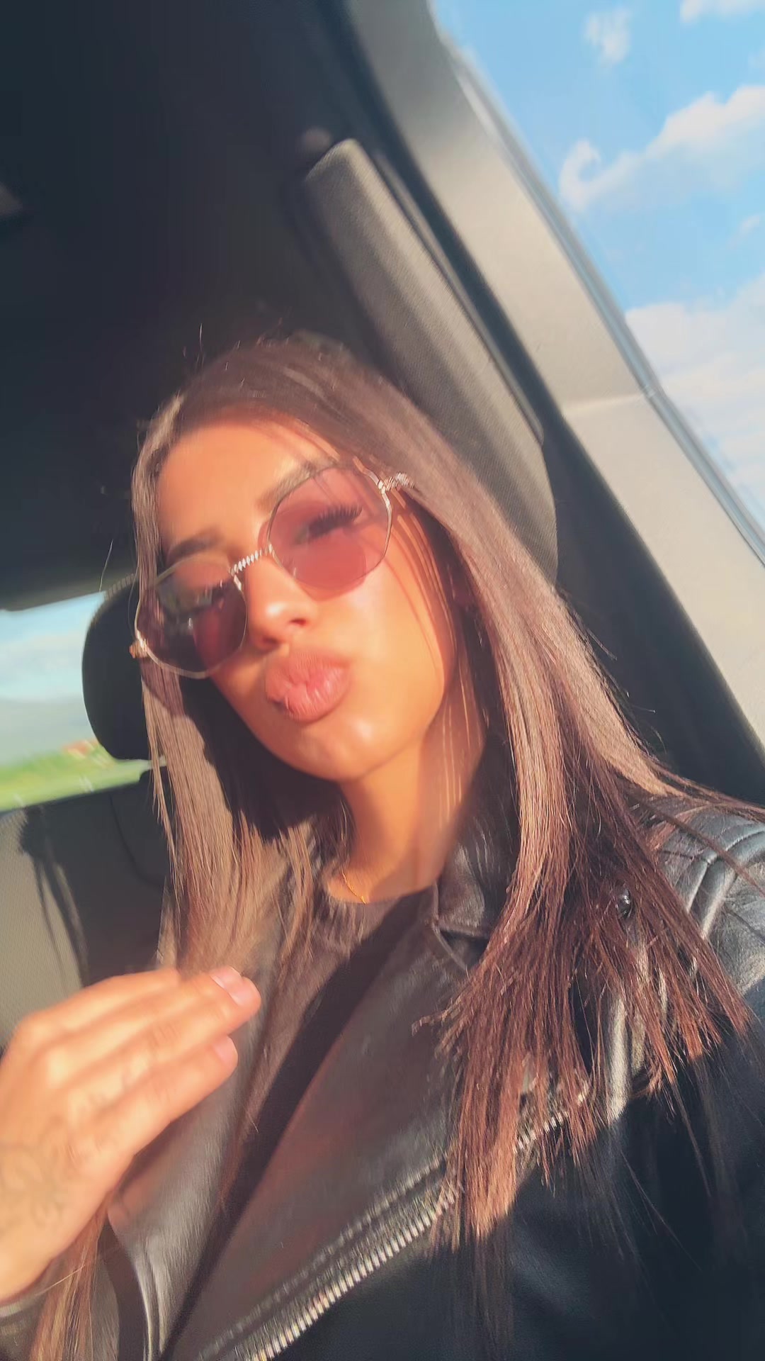 @𝐧