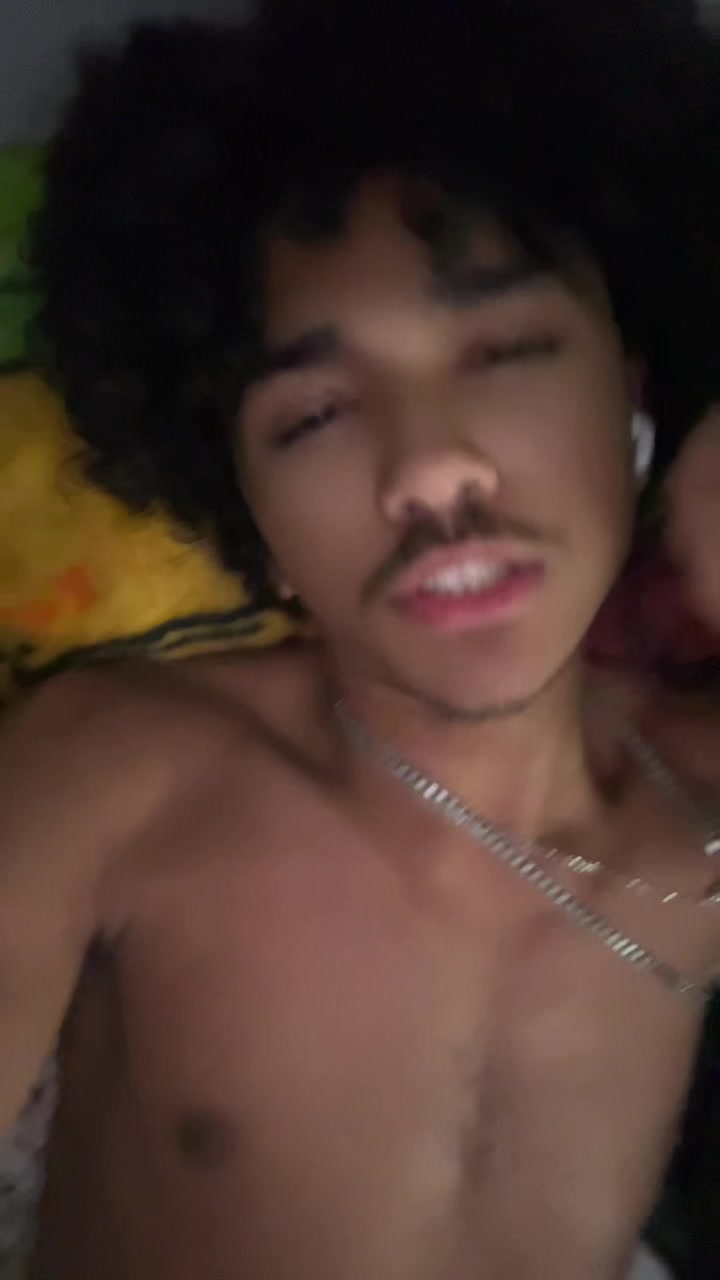 @ZxyFrmU2Me